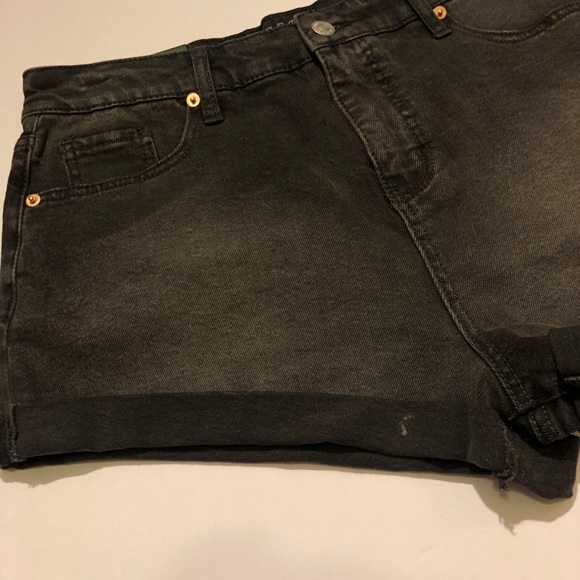 wild fable high rise black shorts - Picture 4 of 8